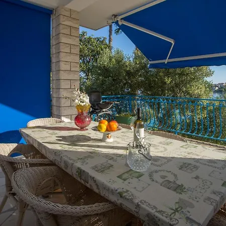 Summer By The Sea Apartment Trogir