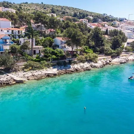 Summer By The Sea Apartment